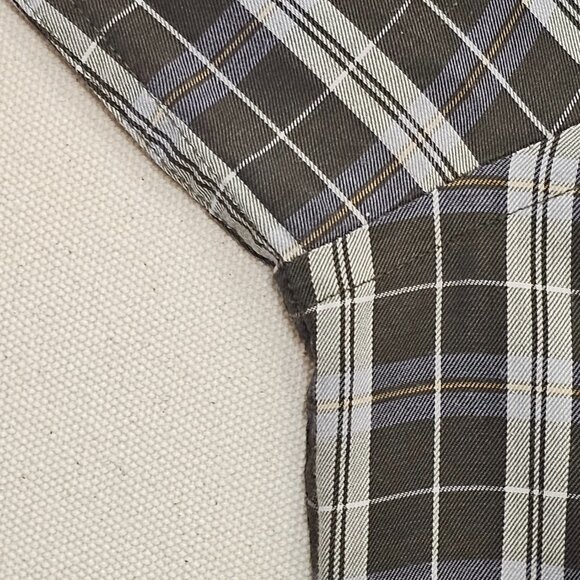 Southern Tide Classic Fit Button Down L - Picture 6 of 6